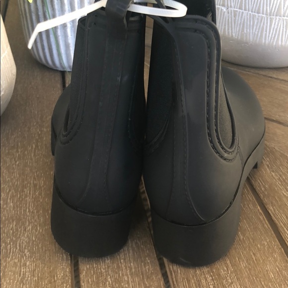 (Sold) Jeffrey Campbell Hydra Platform Waterproof - Picture 7 of 8